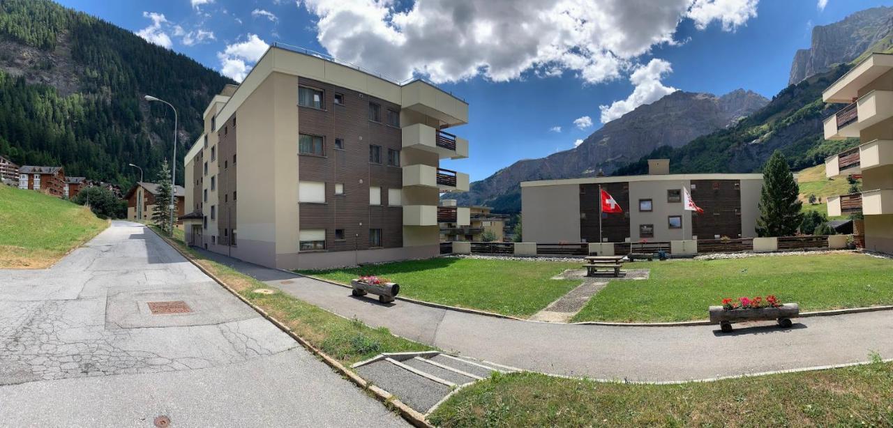 Ferienwohnung Valere B - It'S Magic Gmbh Loèche-les-Bains Extérieur photo